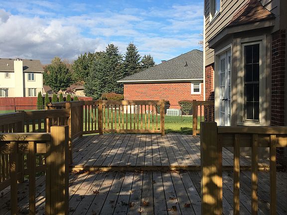 5th image of 51409 Misty Brook Dr