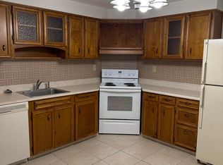 7282 Shawnee Rd APT 2, North Tonawanda, NY 14120