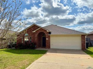 1412 Santa Cruz Dr, Longview, TX 75601