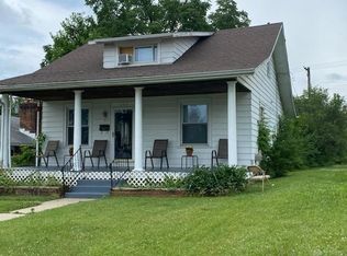 204 Sandhurst Dr, Dayton, OH