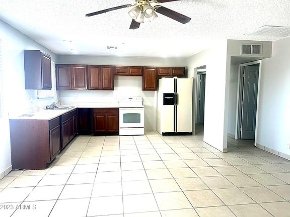 2nd image of 7732 W INDIANOLA Avenue