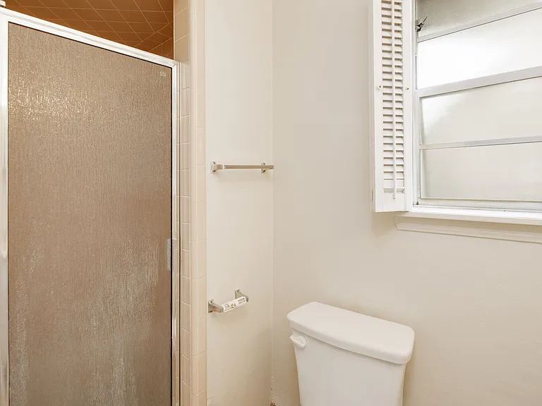1201 Francis Dr — Photo 17