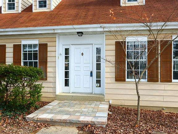 2nd image of 5778 Meadowview Dr