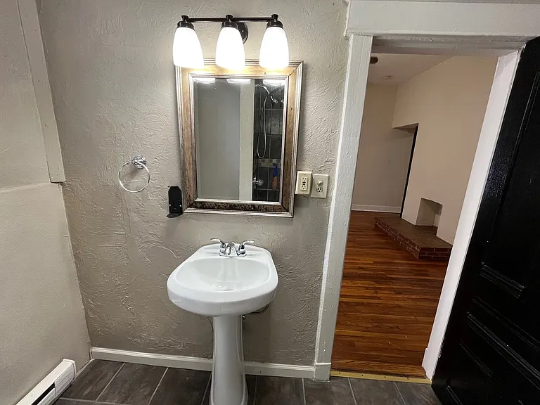 500 N Negley Ave #8 — Photo 15