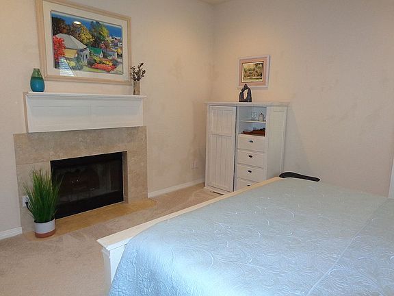 5th image of 8903 Halfway Hill Ct
