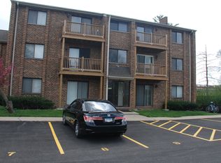 1779 Rand Rd APT 3B, Des Plaines, IL 60016