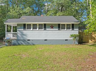 1141 Acorn St, Fayetteville, NC 28303