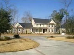 42 Woodchuck Hill Rd, Savannah, GA 31405