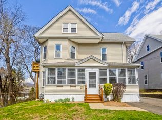 27 Morgan St, Holyoke, MA 01040