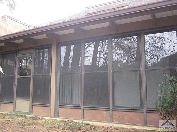 5th image of 86 Willowick Dr