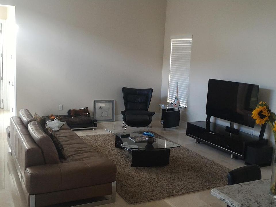 1st image of 16887 Charles River Dr