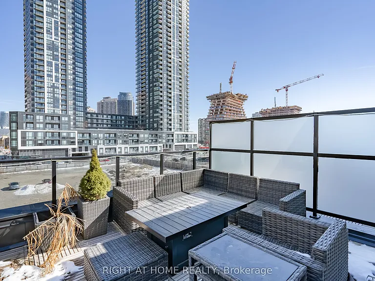 4030 Parkside Village Dr #5 — Photo 28