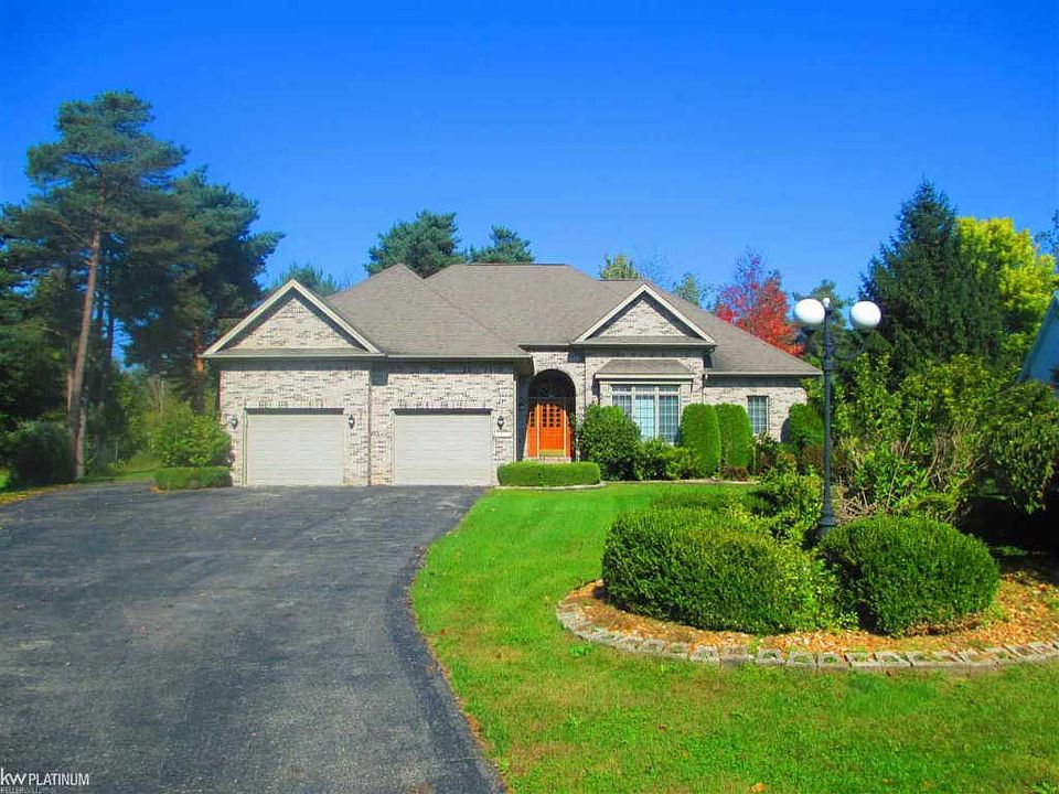 1st image of 3802 Spartan Dr