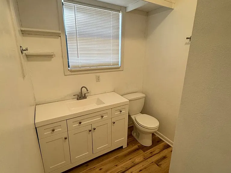 9434 Palmetto Ln — Photo 6