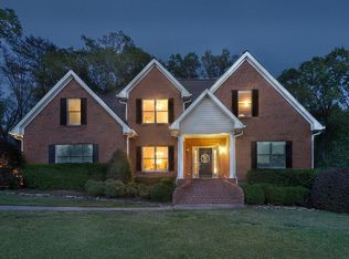 2721 Osprey Dr, Dalton, GA 30721