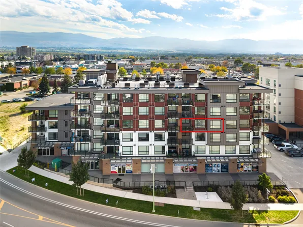 1925 Enterprise Way #406, Kelowna, BC V1Y 0J8