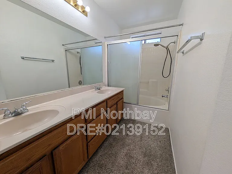 317 Ridgecrest Cir — Photo 16