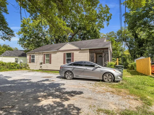 804 N Moore Rd, Chattanooga, TN 37411