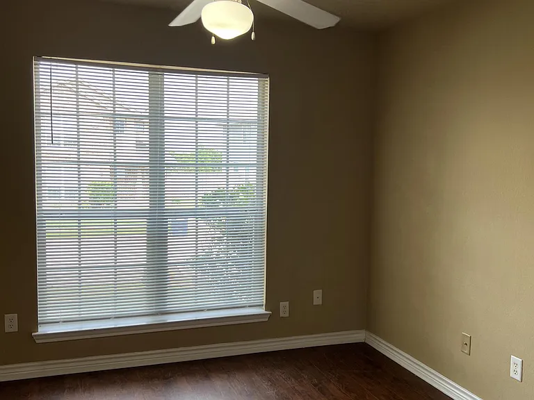 4039 Southern Trace Dr — Photo 52