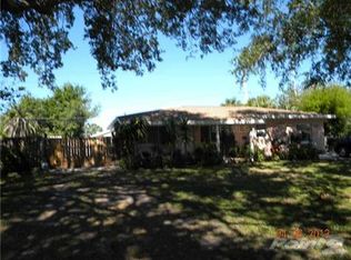 5530 Bay St NE, Saint Petersburg, FL 33703