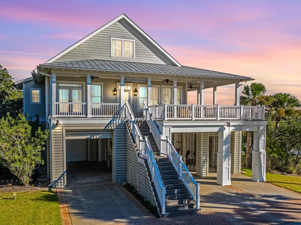 1250 Hammocks Way, Edisto Island, SC 29438