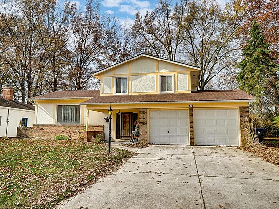 4th image of 479 Briarwood Dr