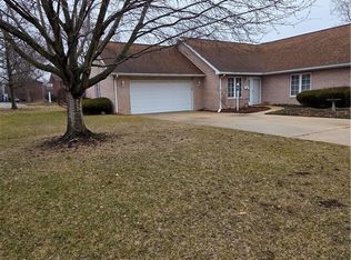 301 Northbrook Dr, Danville, IL 61832