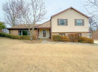 3624 Eastbrooke Dr, Evansville, IN