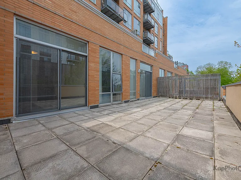 1720 Oak Ave #201 — Photo 14