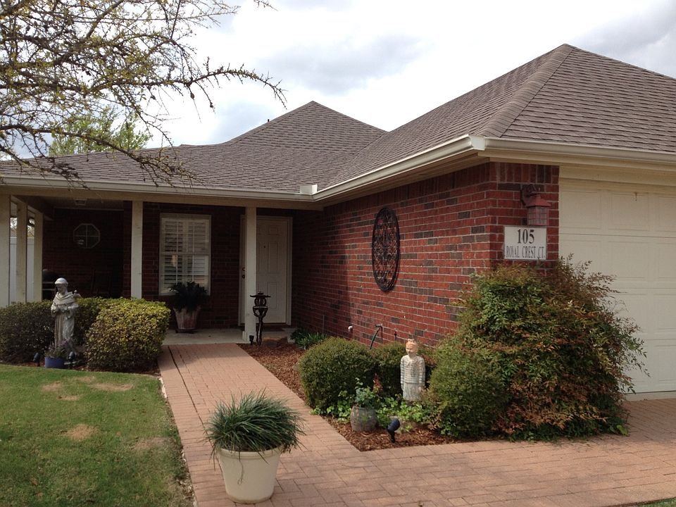 1st image of 105 Royal Crest Ct