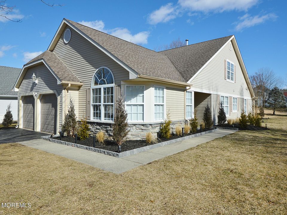 1st image of 2375 Torrington Drive