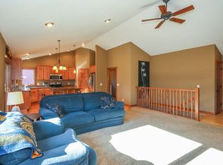 324 Devin Ln, River Falls, WI 54022