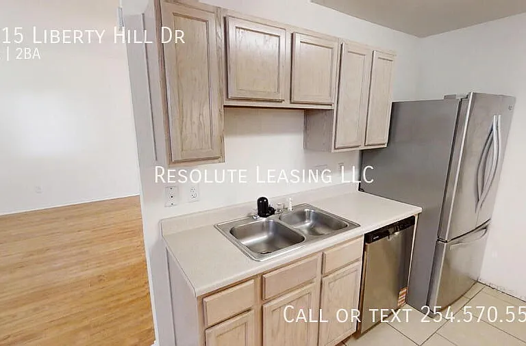 1815 Liberty Hill Dr — Photo 8