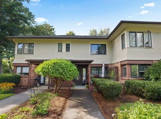 23 Wrisley Ct, Essex Junction, VT 05452