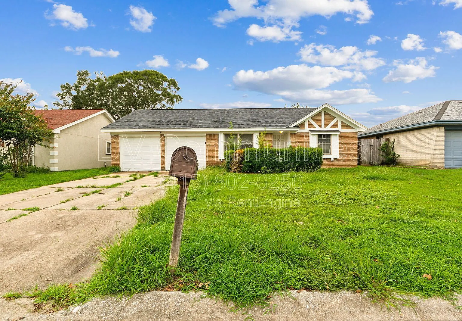 3 bed, 2.0 bath, 1472 sqft, $1,675 — Photo 1