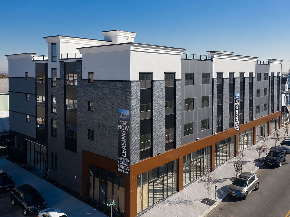 1st image of 859 Main St #103