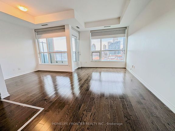 5th image of 23 Glebe Rd W #614