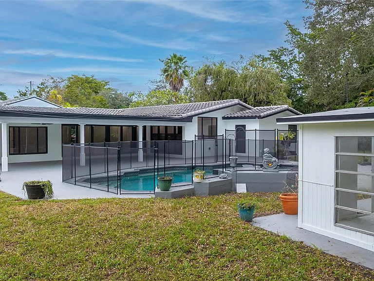 13401 SW 83rd Ave — Photo 60