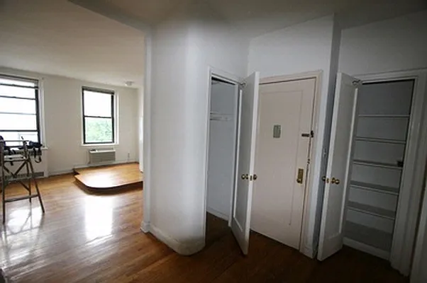 Rented by JM Preston Properties LLC | media 24