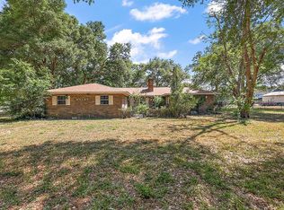 37133 County Road 452, Grand Island, FL 32735