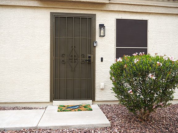 4th image of 6628 E Flynn Ave Room 1