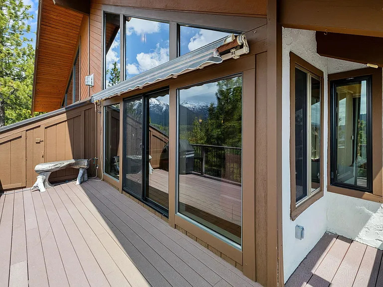 1168 Altdorf Ter — Photo 48