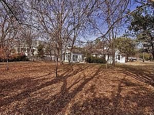 4th image of 5414 Walnut Hill Ln