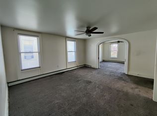 29 1st St UNIT 2, Waterford, NY 12188