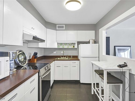 4th image of 12700 Lake Ave APT 2603