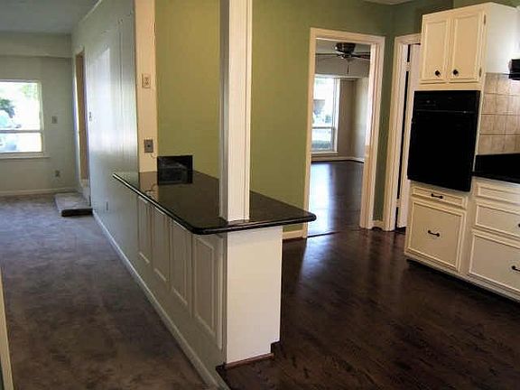 5th image of 10650 Lorwood Dr