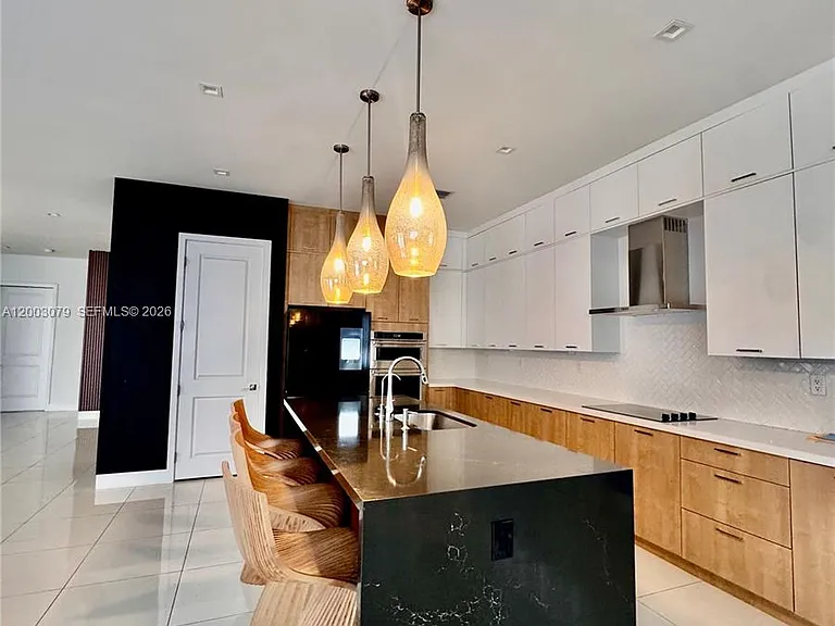 8108 NW 48th Ter — Photo 14