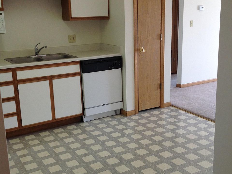 1st image of 4305 N 1st St APT 320