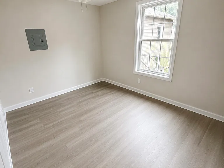 267 Branford Rd #201 — Photo 6