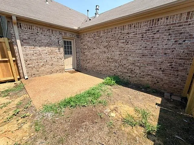 10241 Evening Hill Dr — Photo 13